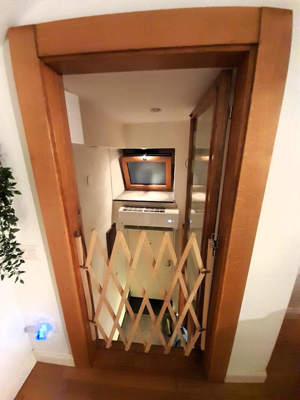 Toledo 27, A Due Passi Da Piazza Del Plebiscito Apartman Nápoly Kültér fotó