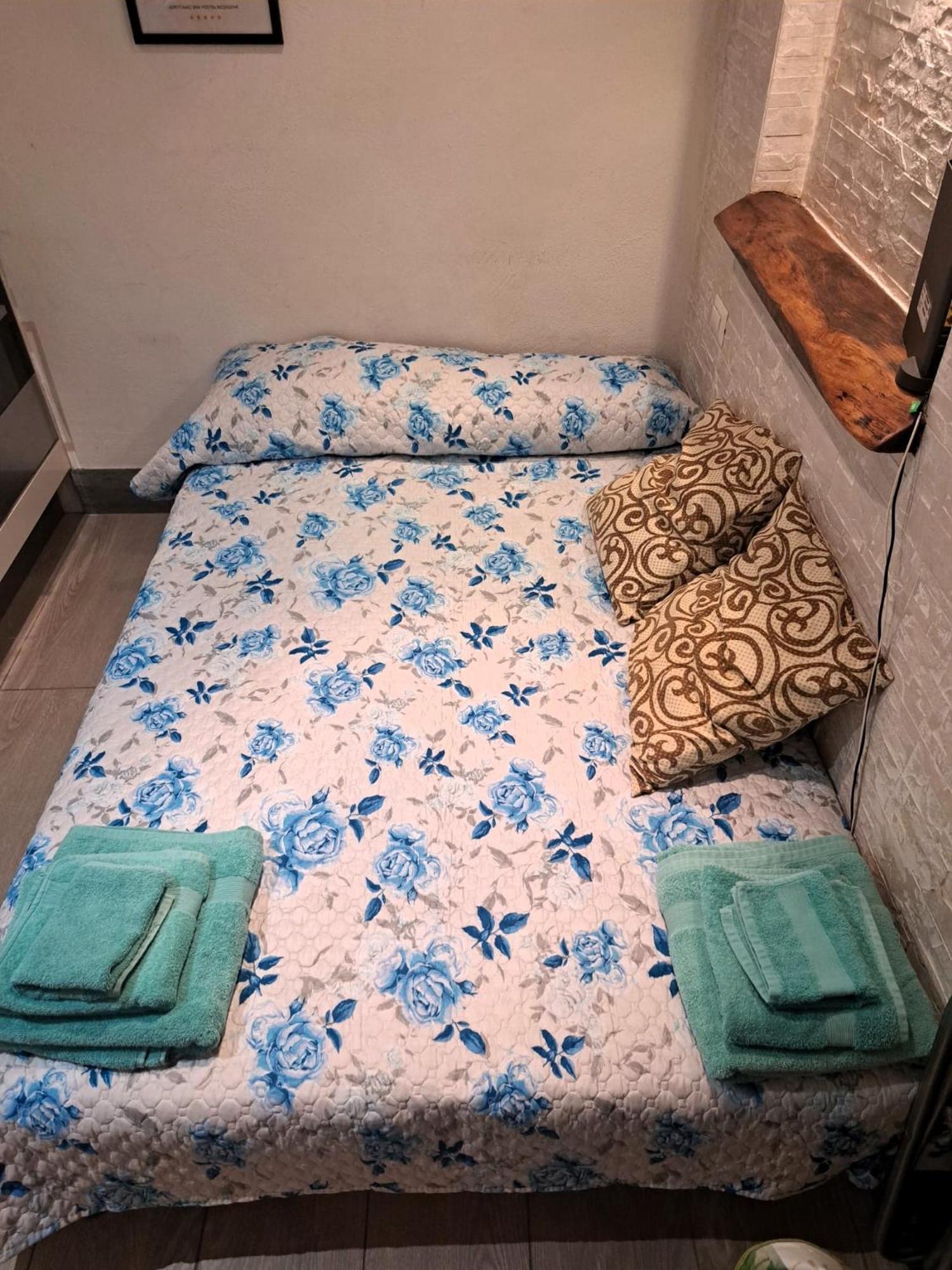 Toledo 27, A Due Passi Da Piazza Del Plebiscito Apartman Nápoly Kültér fotó